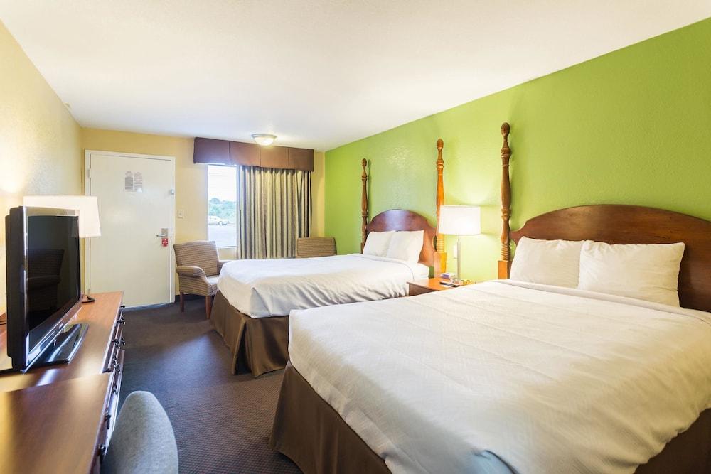 Econo Lodge White Pine Morristown I-81 & I-40 Split Eksteriør bilde