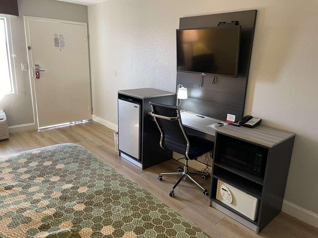 Econo Lodge White Pine Morristown I-81 & I-40 Split Rom bilde