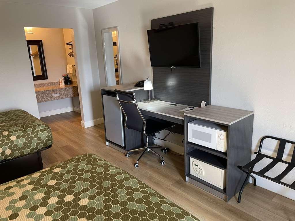 Econo Lodge White Pine Morristown I-81 & I-40 Split Rom bilde