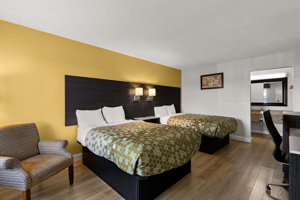 Econo Lodge White Pine Morristown I-81 & I-40 Split Rom bilde