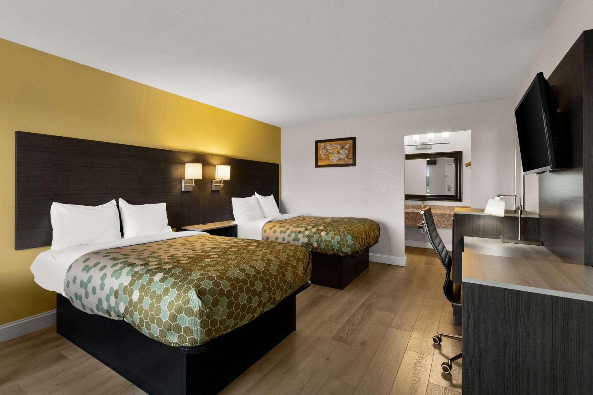 Econo Lodge White Pine Morristown I-81 & I-40 Split Eksteriør bilde
