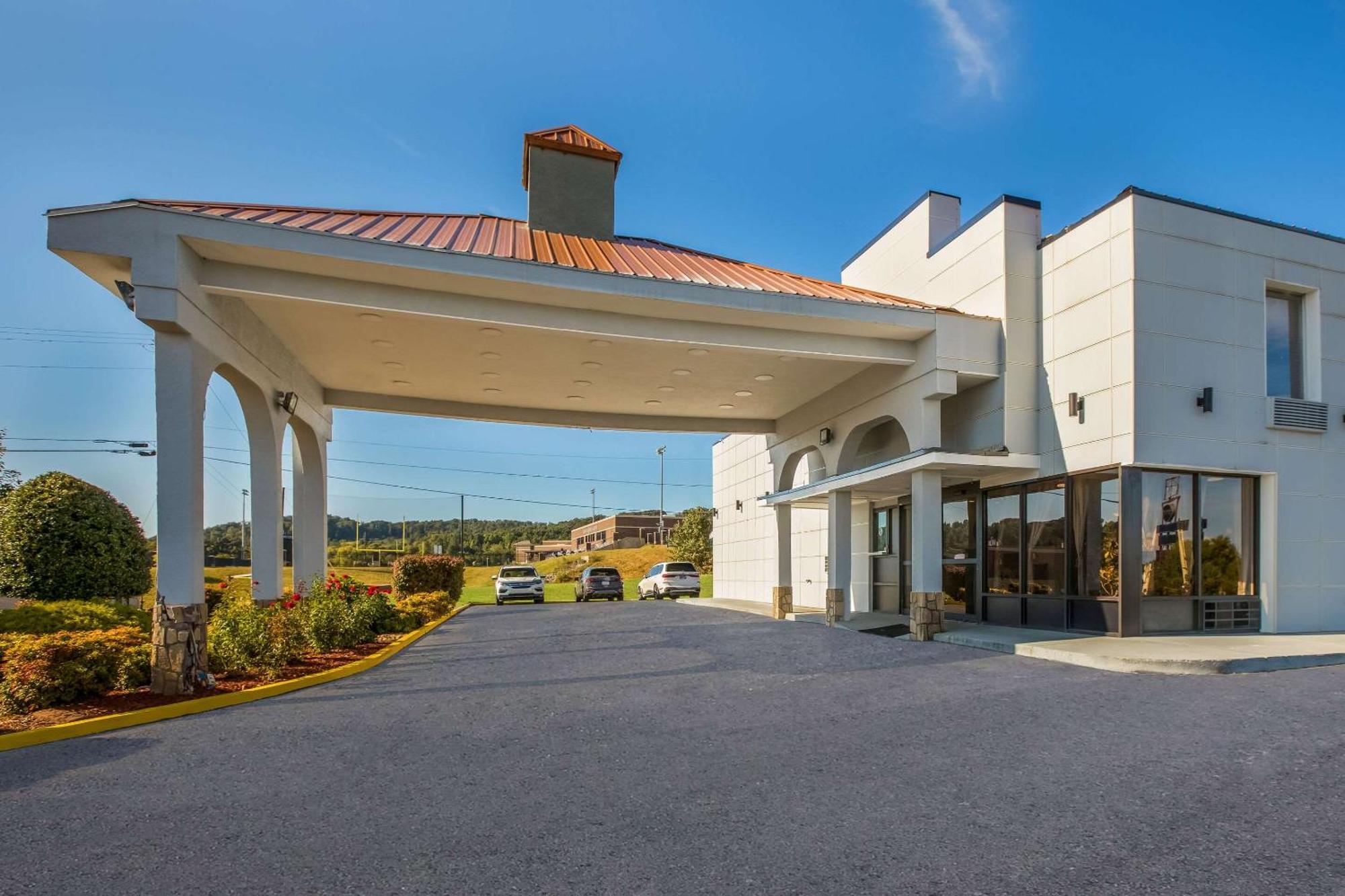 Econo Lodge White Pine Morristown I-81 & I-40 Split Eksteriør bilde