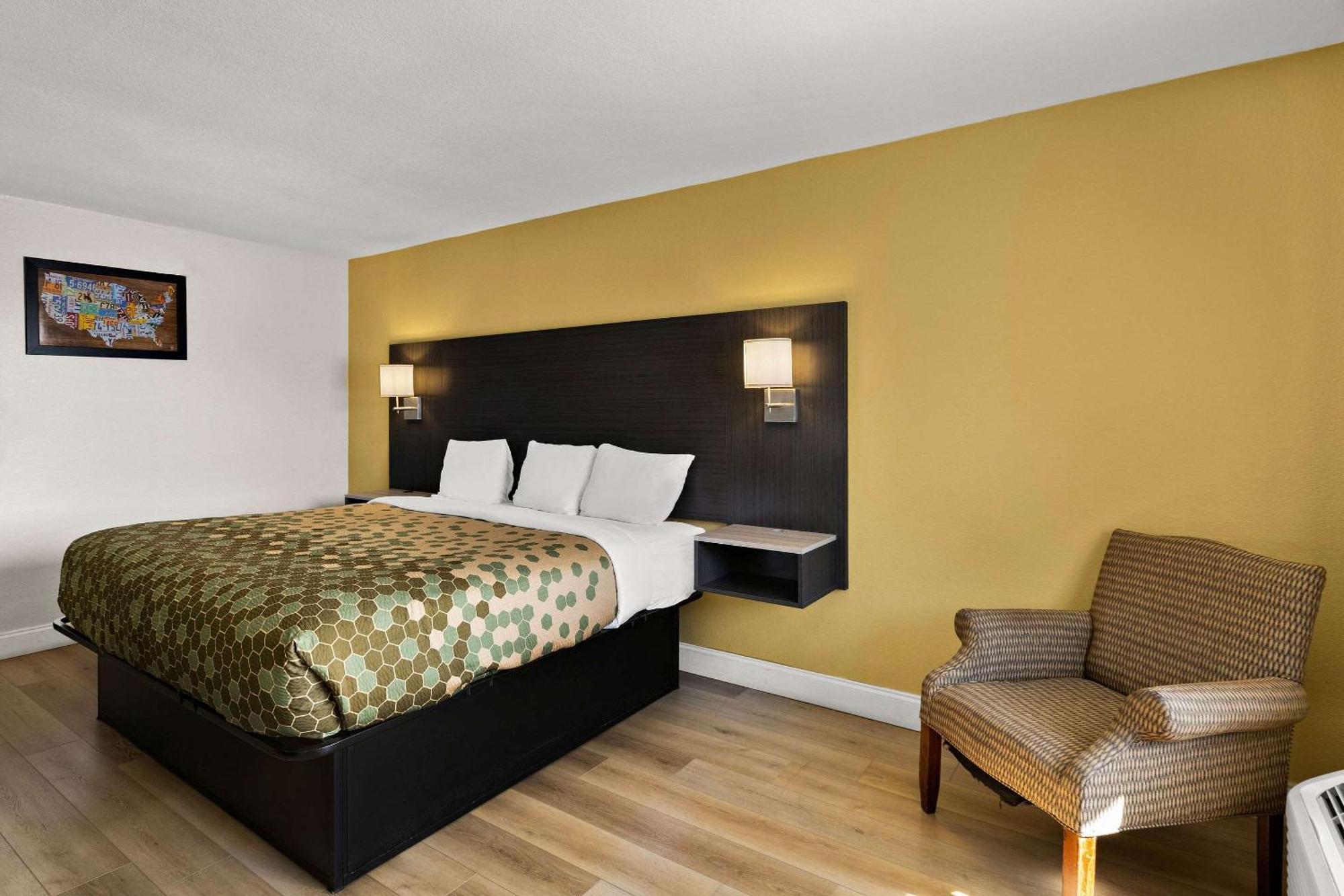 Econo Lodge White Pine Morristown I-81 & I-40 Split Eksteriør bilde